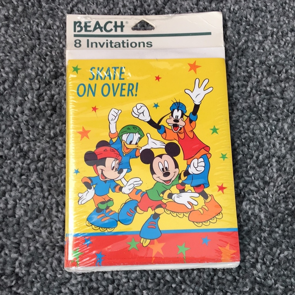 Vintage beach invitations Disney Mickey goofy